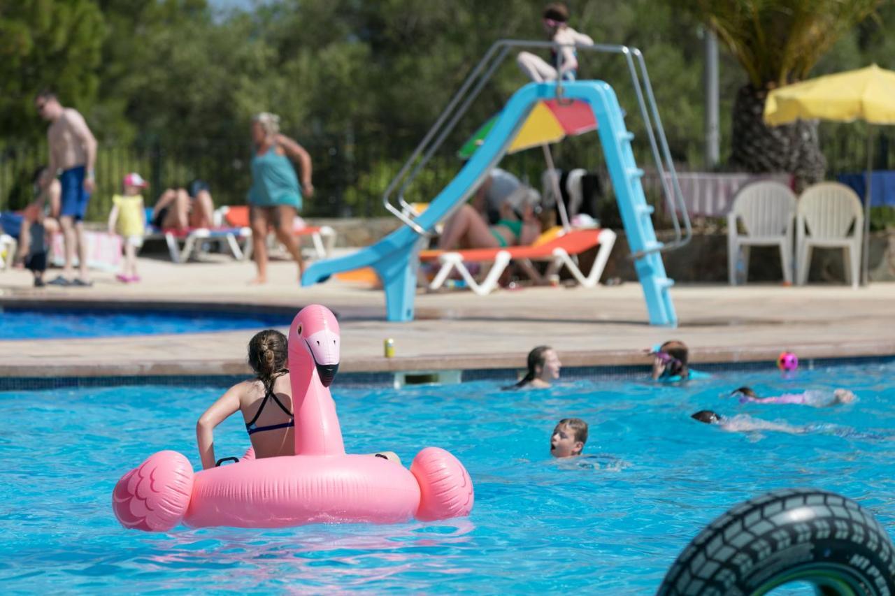 Castell Montgri - Mobile Homes By Lifestyle Holidays Лестартит Екстериор снимка