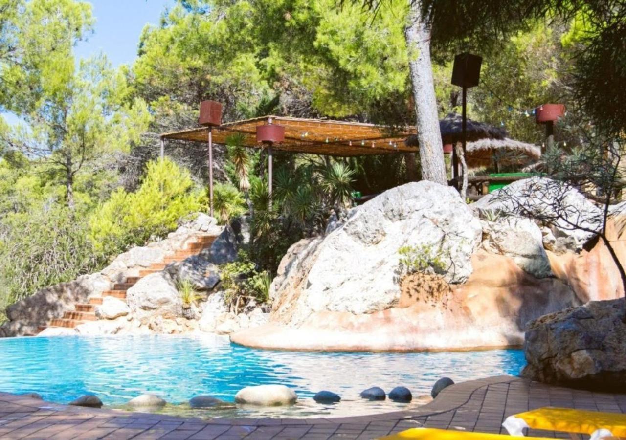 Castell Montgri - Mobile Homes By Lifestyle Holidays Лестартит Екстериор снимка