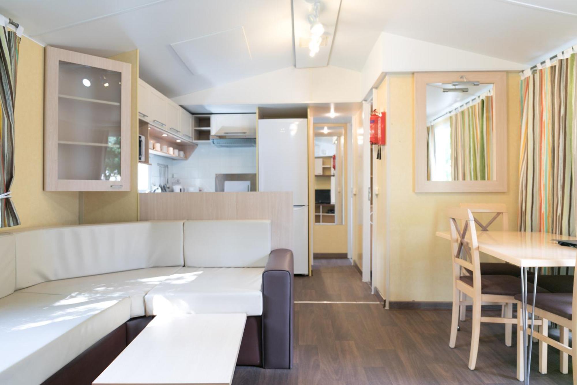 Castell Montgri - Mobile Homes By Lifestyle Holidays Лестартит Стая снимка