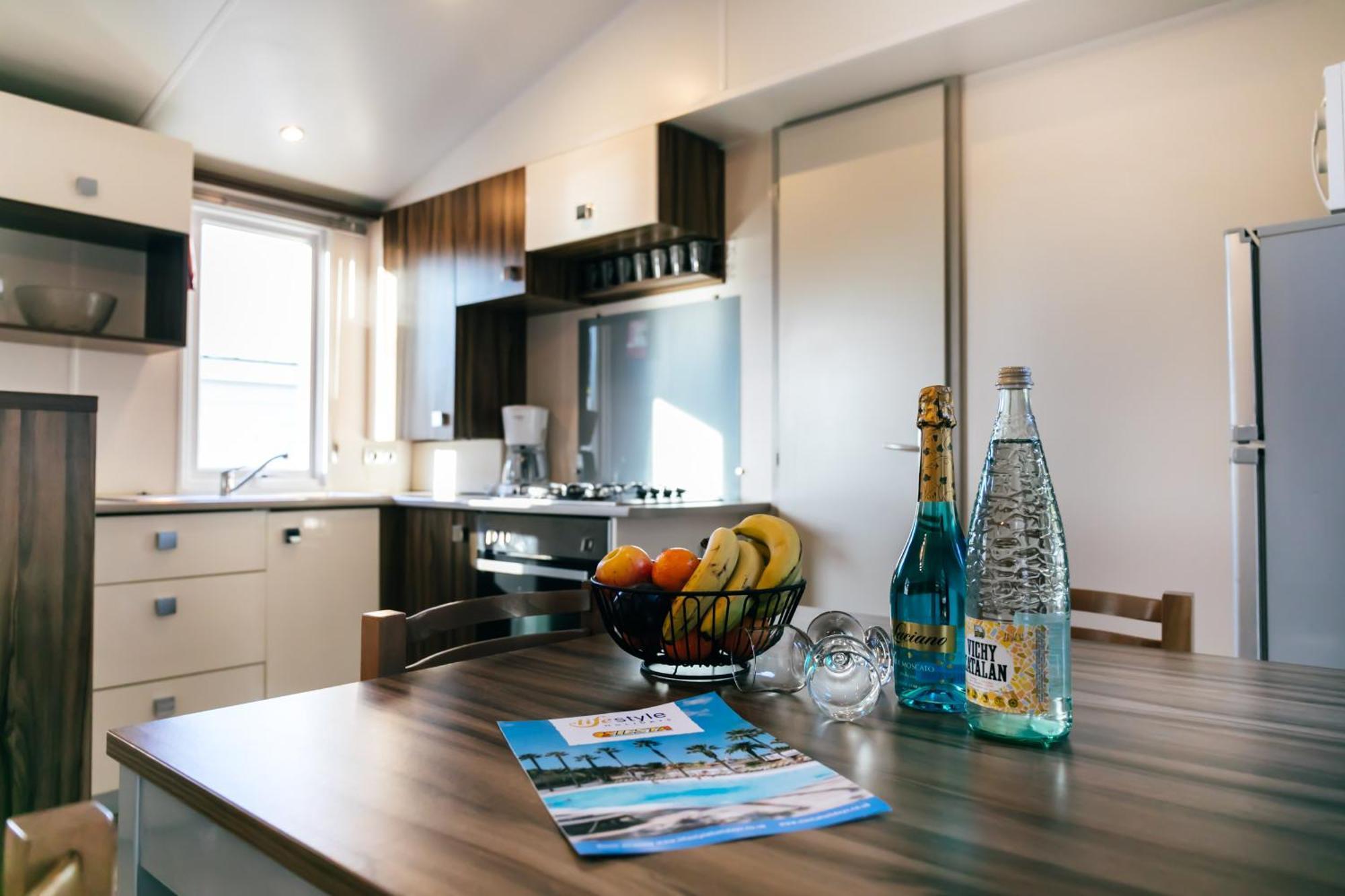 Castell Montgri - Mobile Homes By Lifestyle Holidays Лестартит Стая снимка